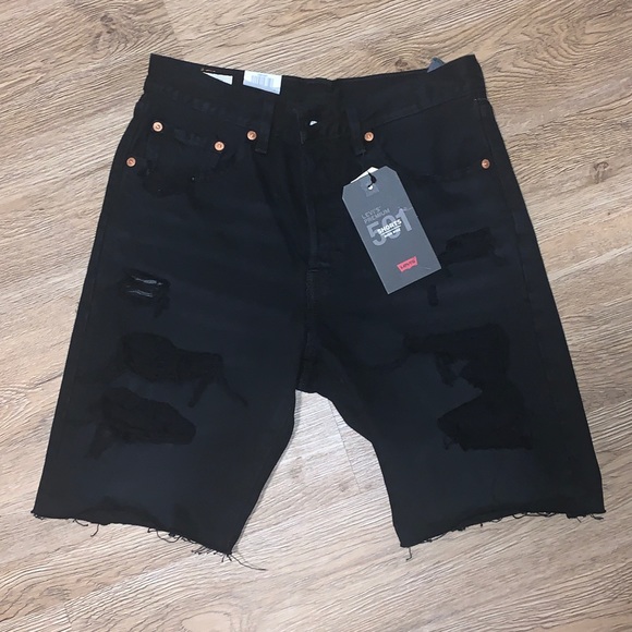 Levi’s 501 Long Slouch Shorts - Picture 3 of 7